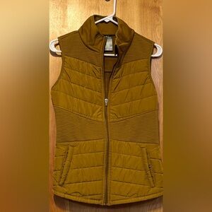 Tek Gear Women's Tan Quilted Vest